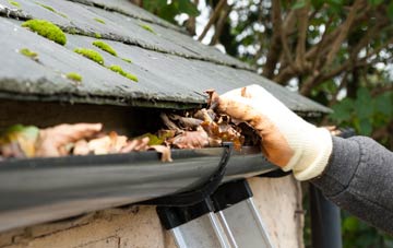 gutter cleaning Yew Tree